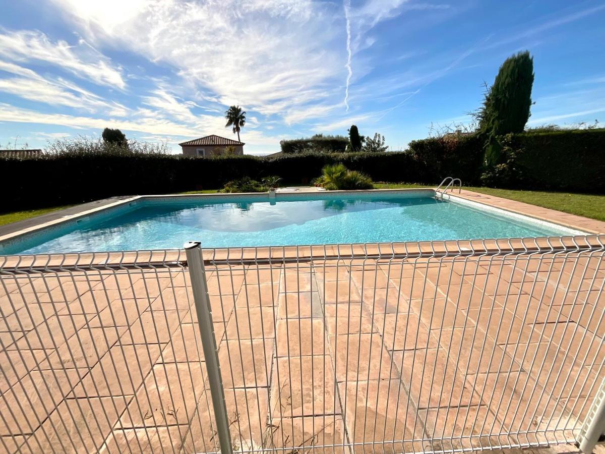 Appartement Sanary Vue Mer Au Calme Экстерьер фото